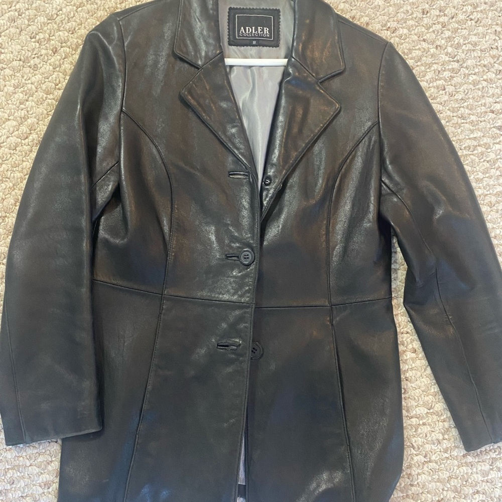 Classic Black Leather Jacket with Notched Lapel